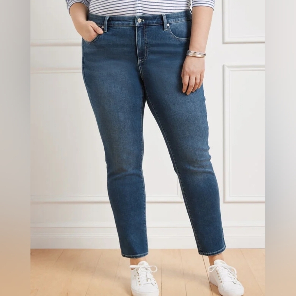 TALBOTS Classic Blue Women's Jeans